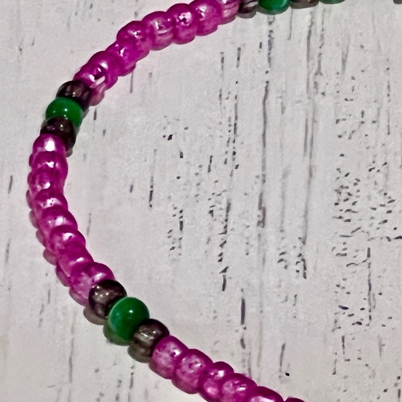 Pink and Green Handmade Beaded Ankle Bracelet - Picture 6 of 7